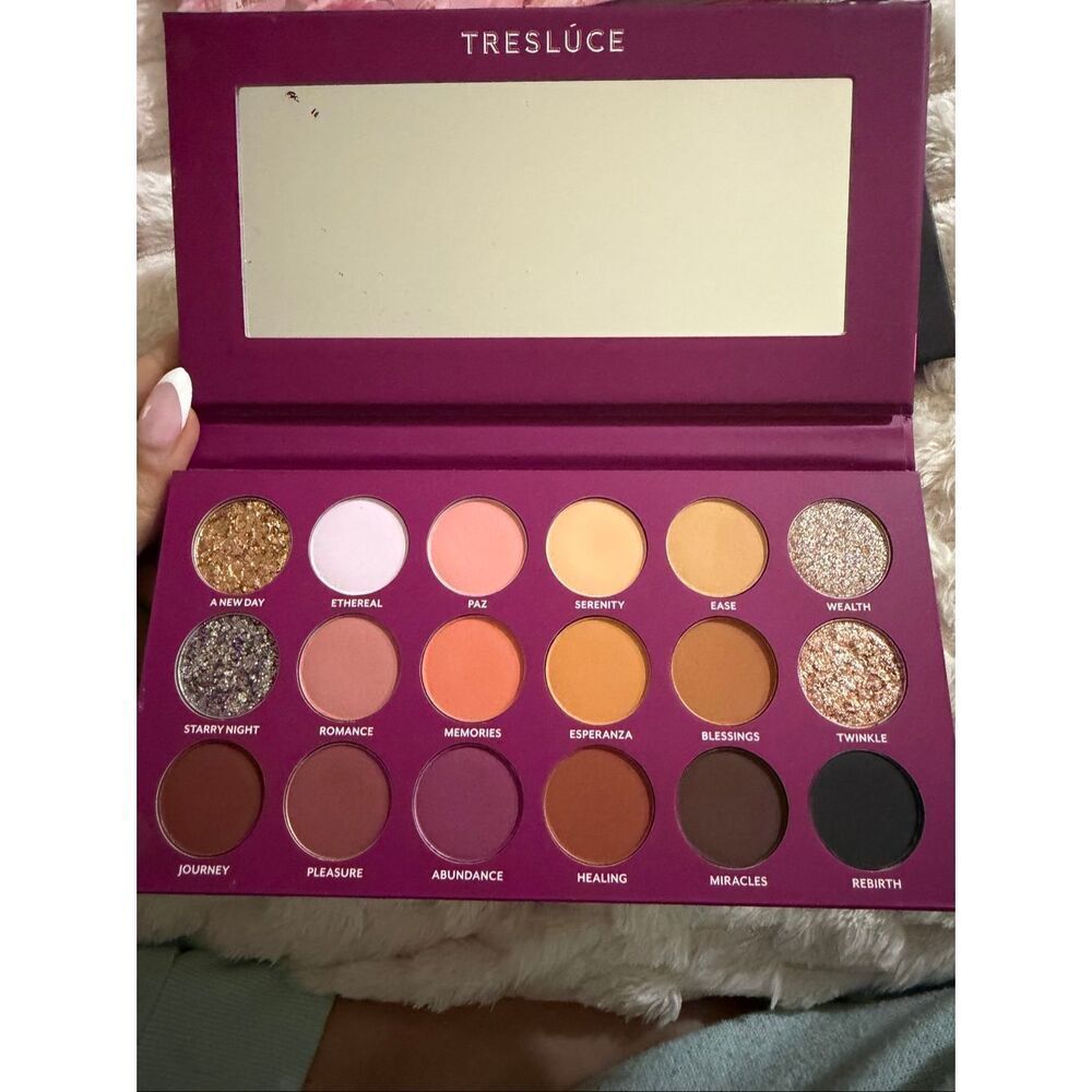 10 PALETTE MAKEUP BUNDLE - Picture 9 of 13